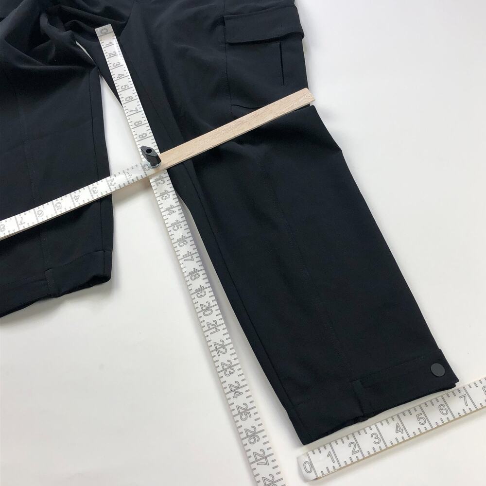 Athleta Endless High Rise Cargo Pant 12/P (Fit 31W 27L) Black MINT 467187 - Picture 4 of 9